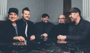 Big Daddy Weave - Turn On The Light